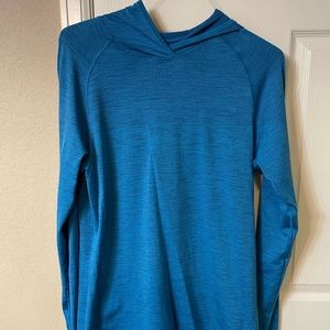 Men’s Lululemon long sleeve